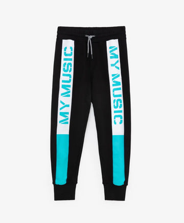 Джогери с джобове и контрастни вложки черен Gulliver