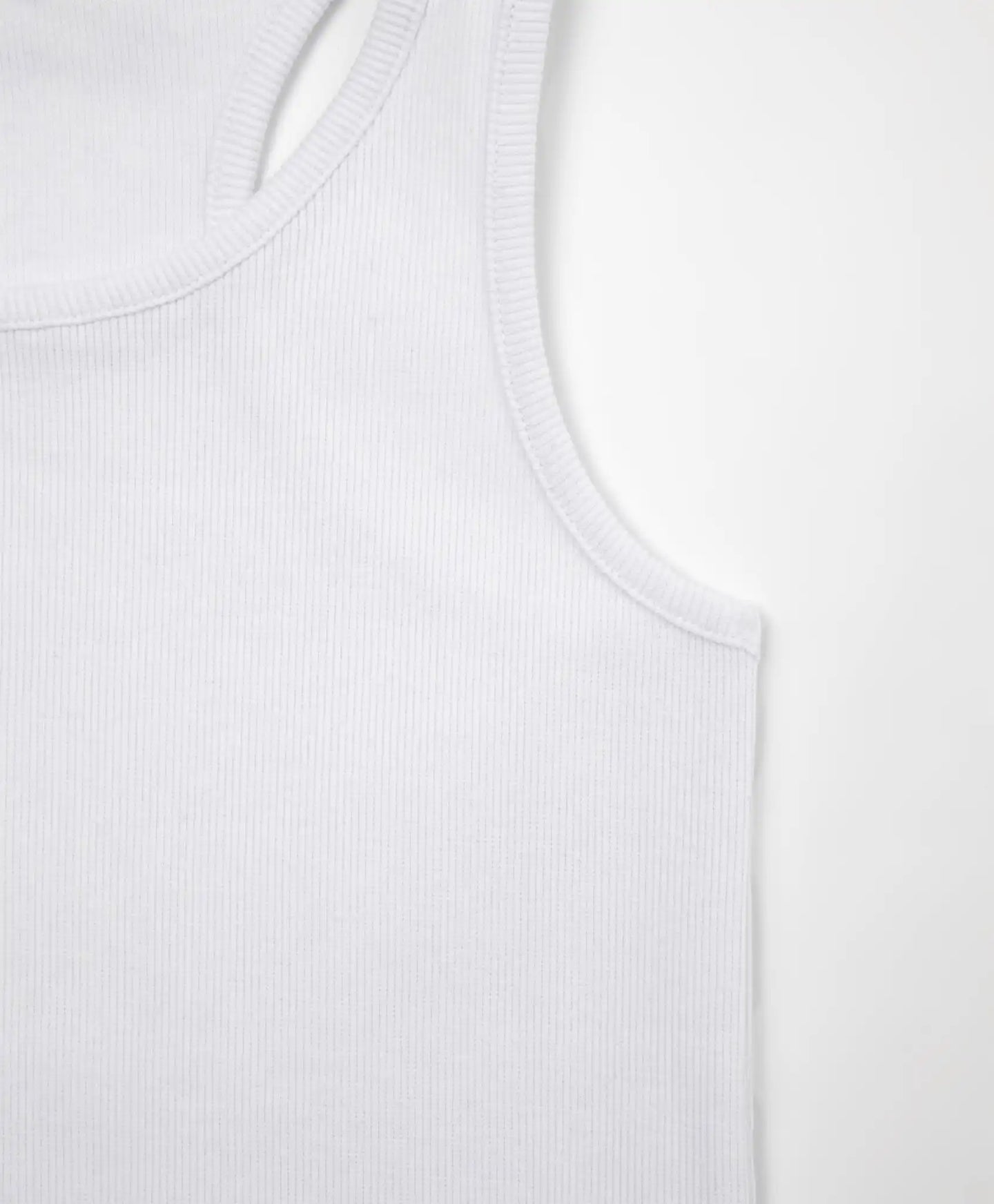 Трикотажен бял потник, Gulliver