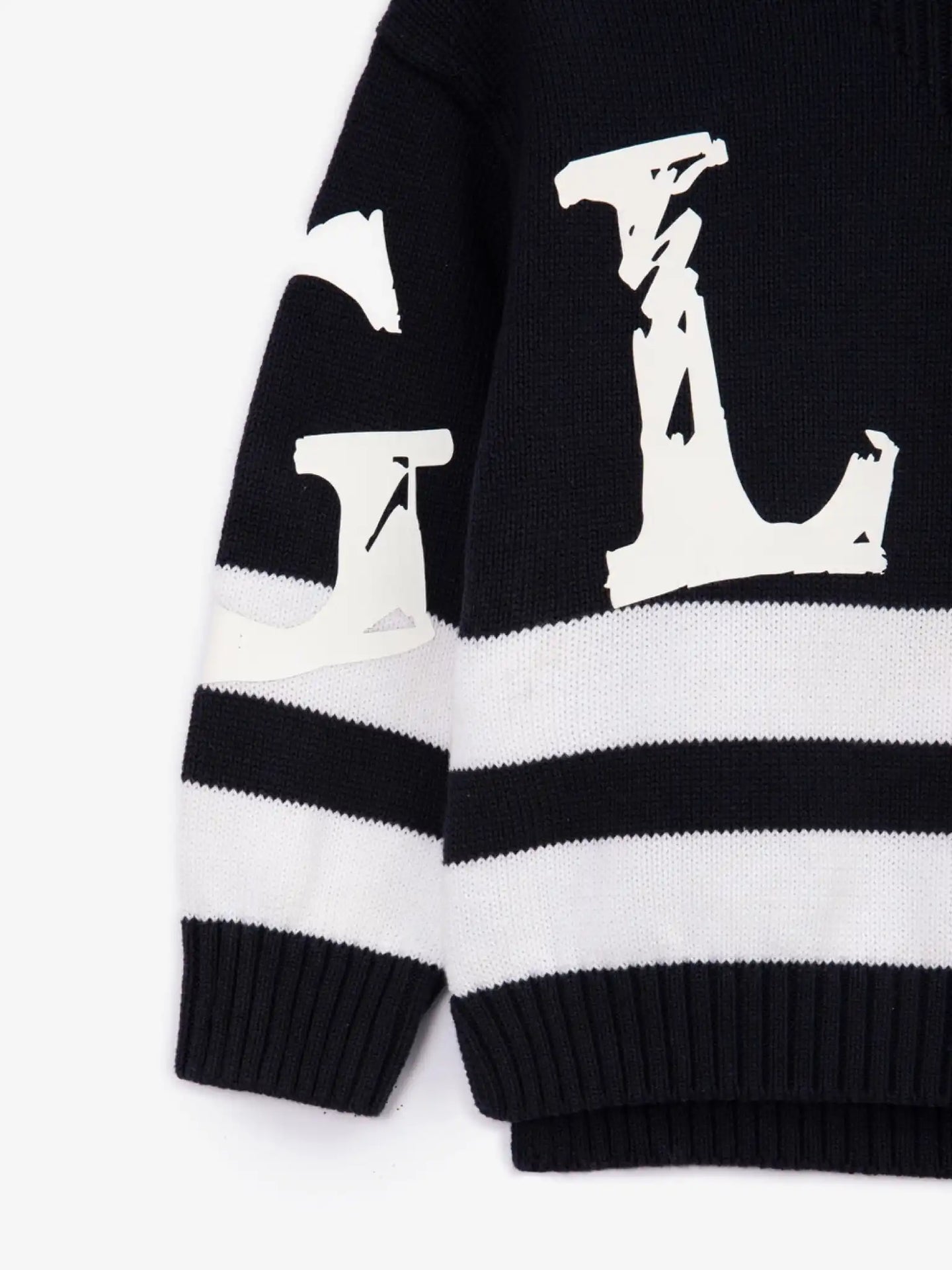 Плетен пуловер с контрастна отделка на Gulliver