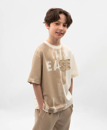 Тениска за момче с оверсайз принт в млечен цвят Gulliver