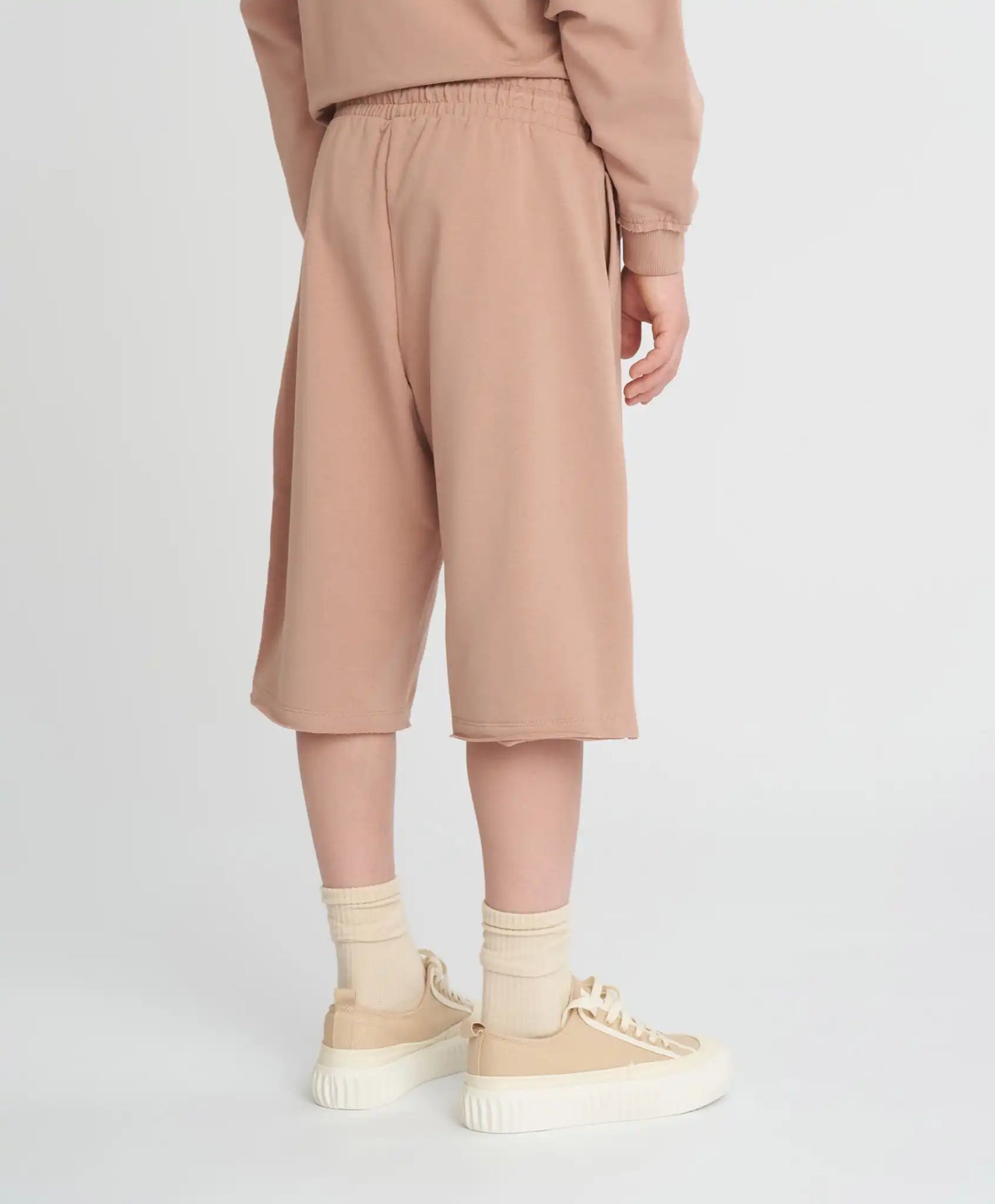 Удължени детски шорти с ластичен колан бежови Button Blue