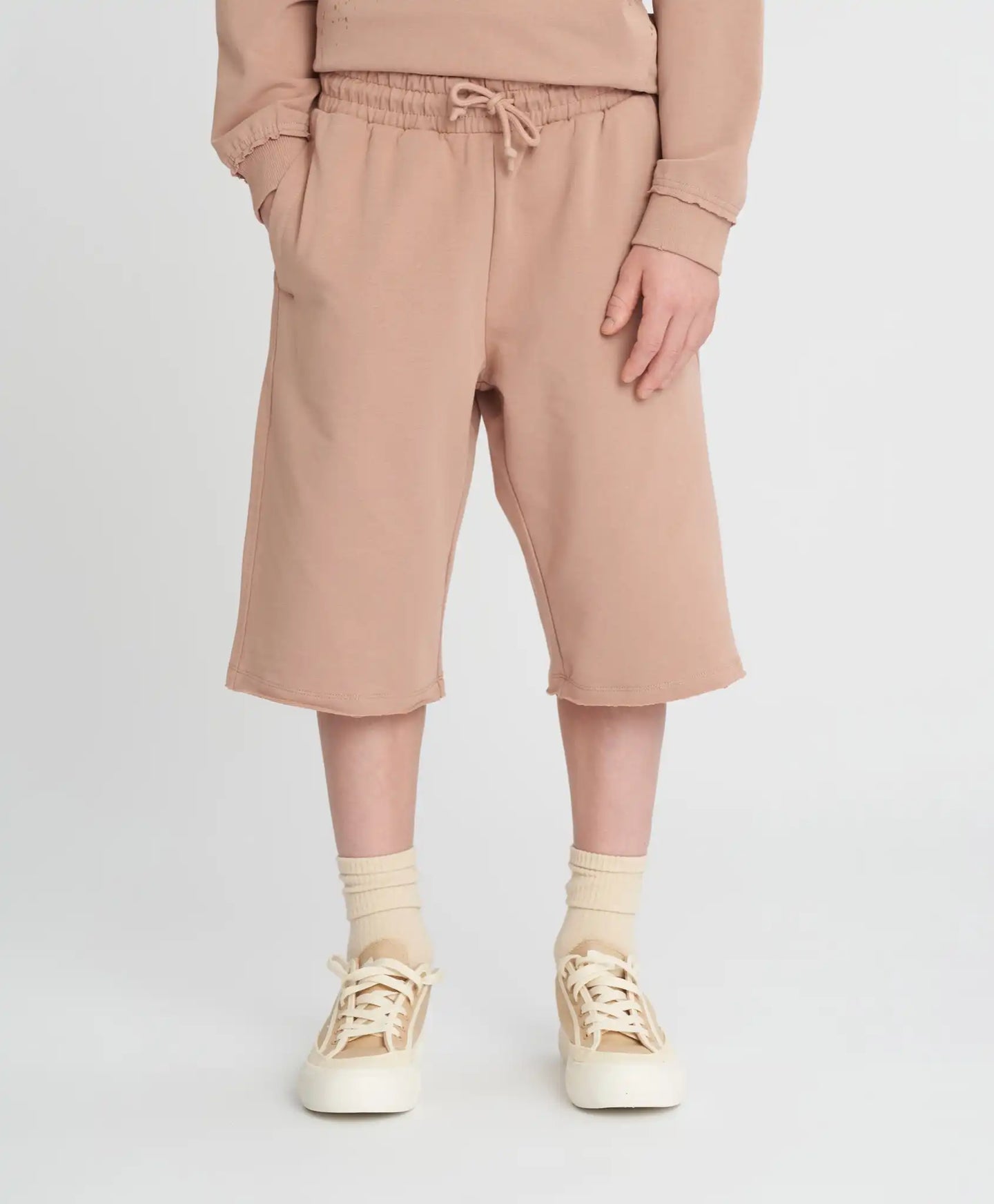 Удължени детски шорти с ластичен колан бежови Button Blue