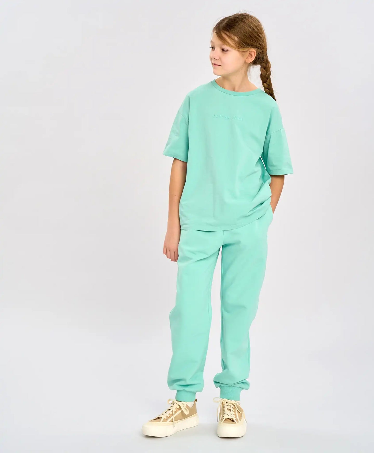 Базови детски утеплени джогъри с ластичен колан зелени Button Blue