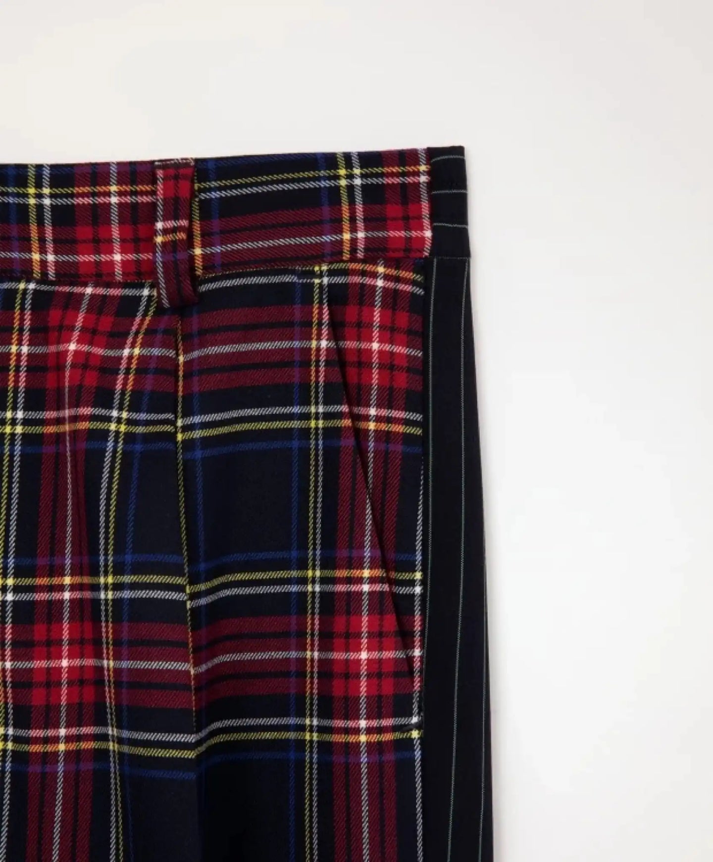 Текстилен панталон стеснен към долната част син - Gulliver