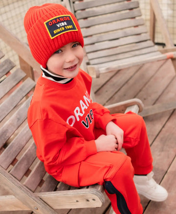 Суитшърт от футер с принт и апликации оранжев за момче Gulliver