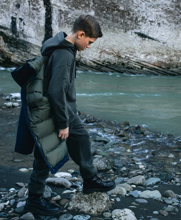 Оверсайз худи от футер с бродерии в цвят каки за момче Gulliver