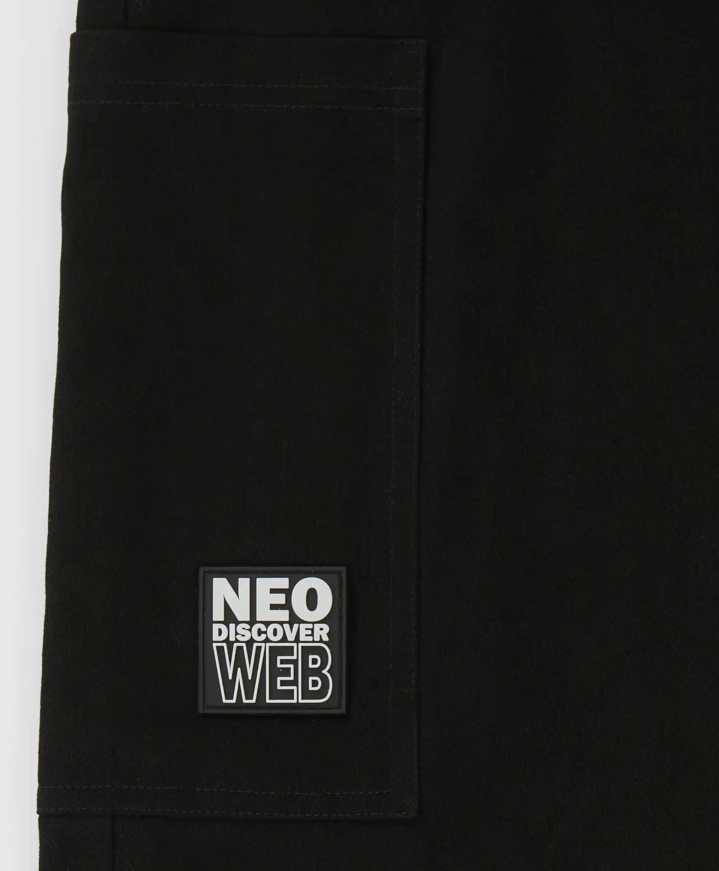 Джогъри карго с три джоба и ластичен колан черни за момче Button Blue