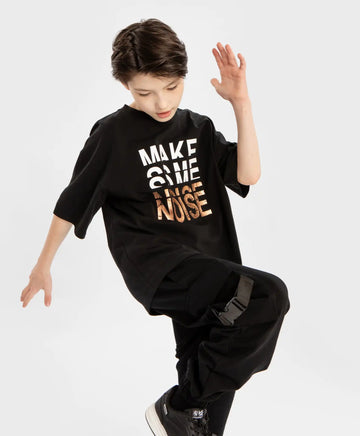 Тениска с къс ръкав и метализиран принт черна за момче Button Blue