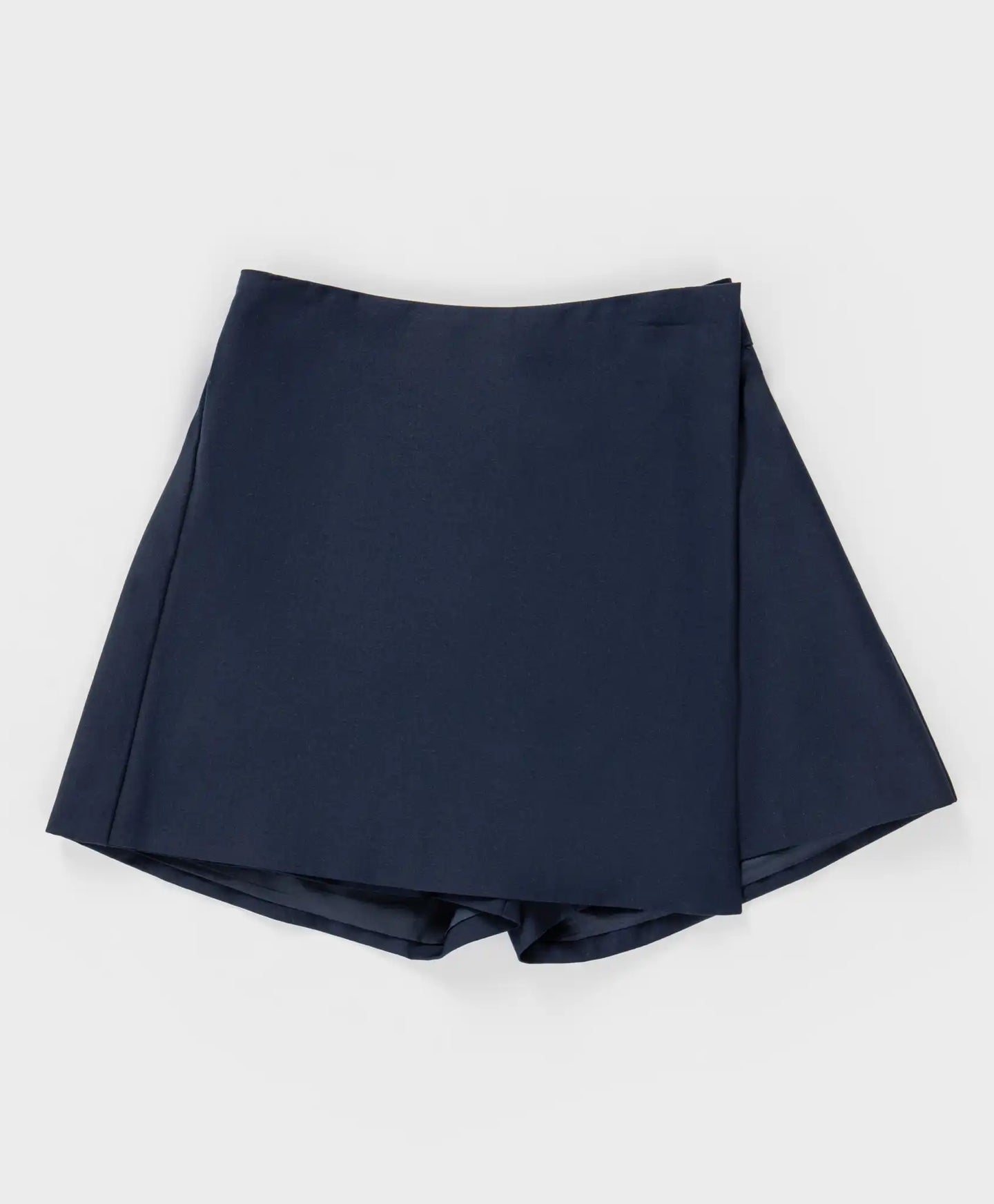 Класически пола-шорти синя Button Blue