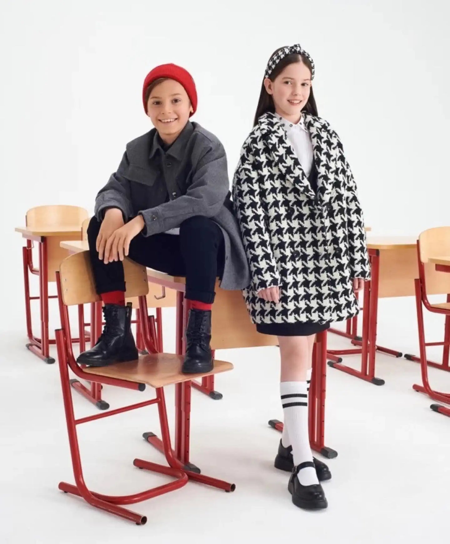 Палто с шарка "пие-де-пул", черно-бяло за момиче Gulliver