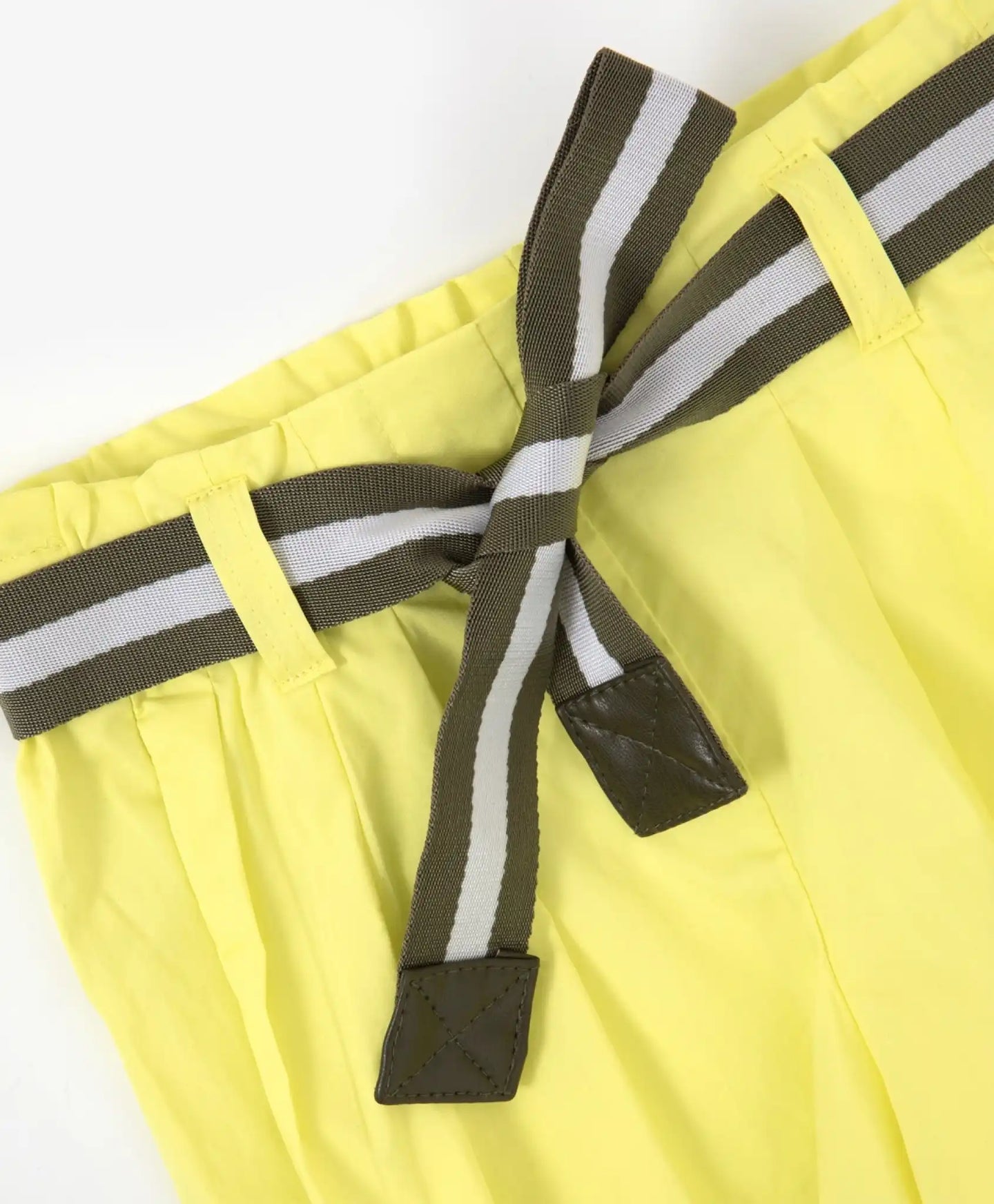 Къси панталони от поплин с дантелен колан светло зелен Gulliver