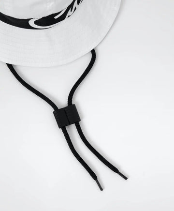 Панама с контрастна широка лента - бяла, Gulliver