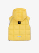 Утеплен стегнат елек с контрастна отделка на Gulliver