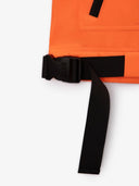 Ярко яке с ризов крой от Gulliver