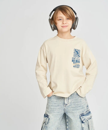 Лонгслив за момче млечнобял с принт Button Blue