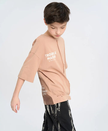 Тениска оверсайз с къс ръкав за момче бежова с принт Button Blue