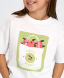 Тениска с къс ръкав за момиче бяла оверсайз с принт Button Blue