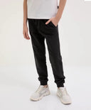 Трикотажни панталони с колан и маншети черни Gulliver