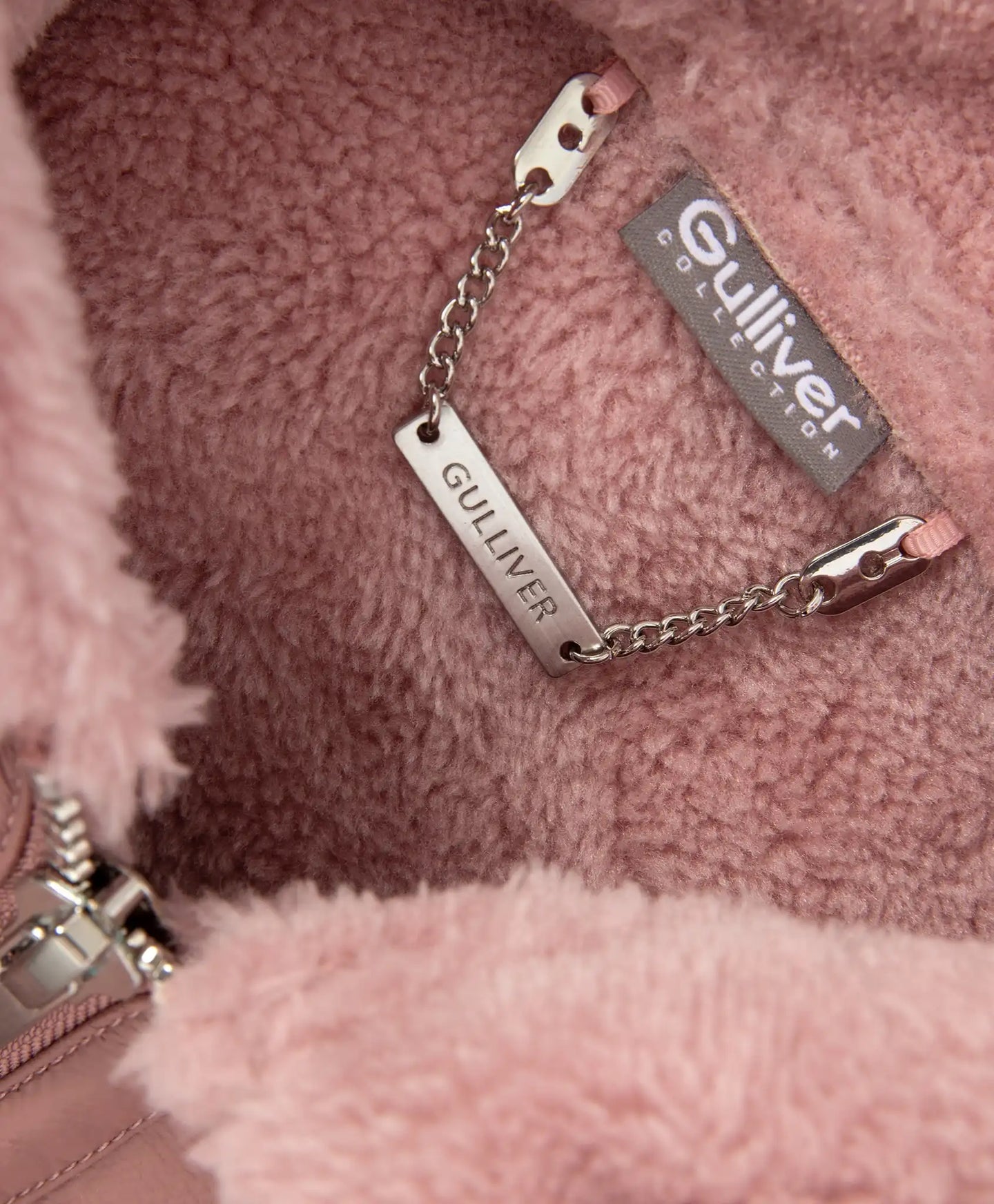 Палто в розово от Gulliver