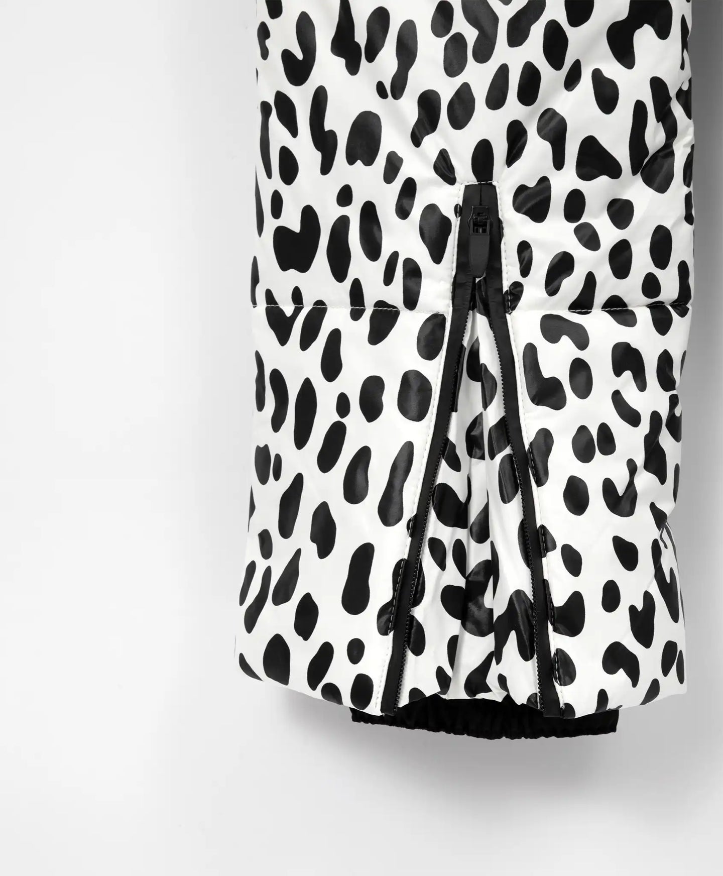 Бял полу-комбинезон с принт от Gulliver