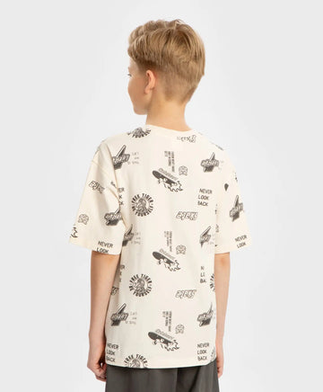 Тениска оверсайз с къс ръкав и ол-овър принт кремава за момче Button Blue