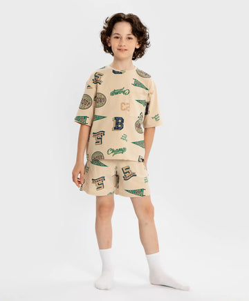 Пижама с шорти и тениска с принт бежова за момче Button Blue