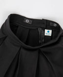 Пола на големи гънки черна Button Blue