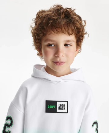 Худи за момче с градиентен преход и имитация на многослойност, бяло Gulliver
